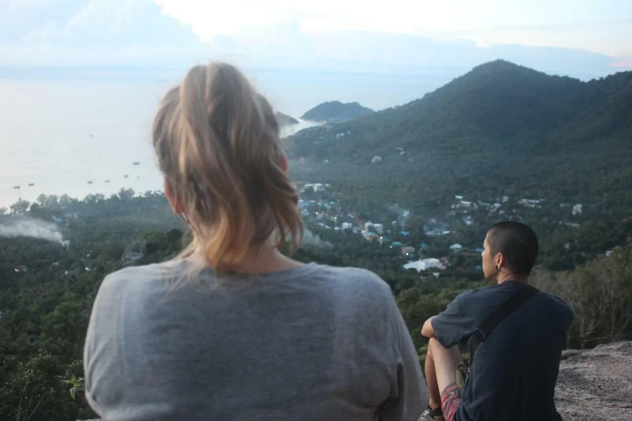 Black Wood Hostel Ko Tao