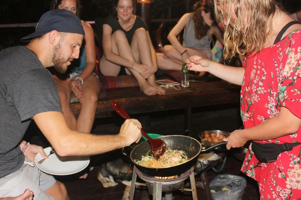 Black Wood Hostel Ko Tao Thailand